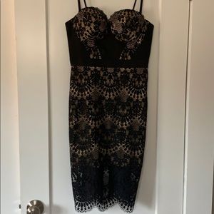 Lace Midi formal dress